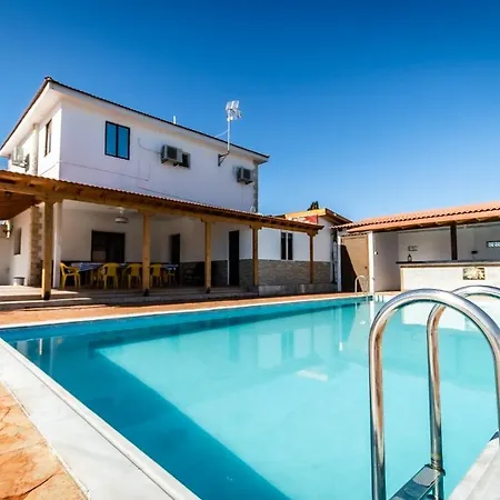Reel Paradise Villa, Cyprus Larnaca Exterior photo